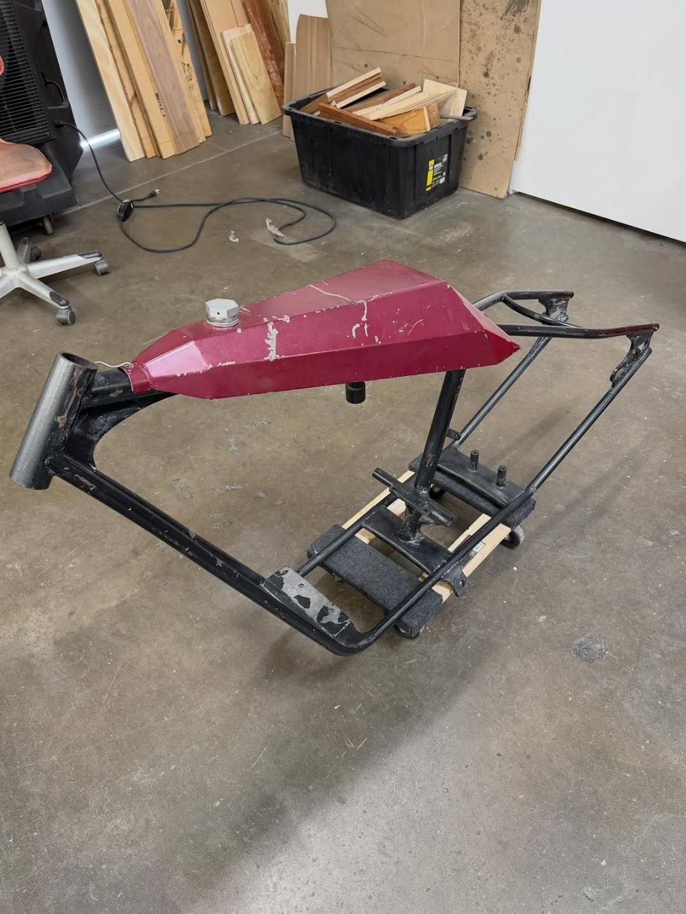 Original Arlen Ness Frame And Rocket Tank Set - Image 4
