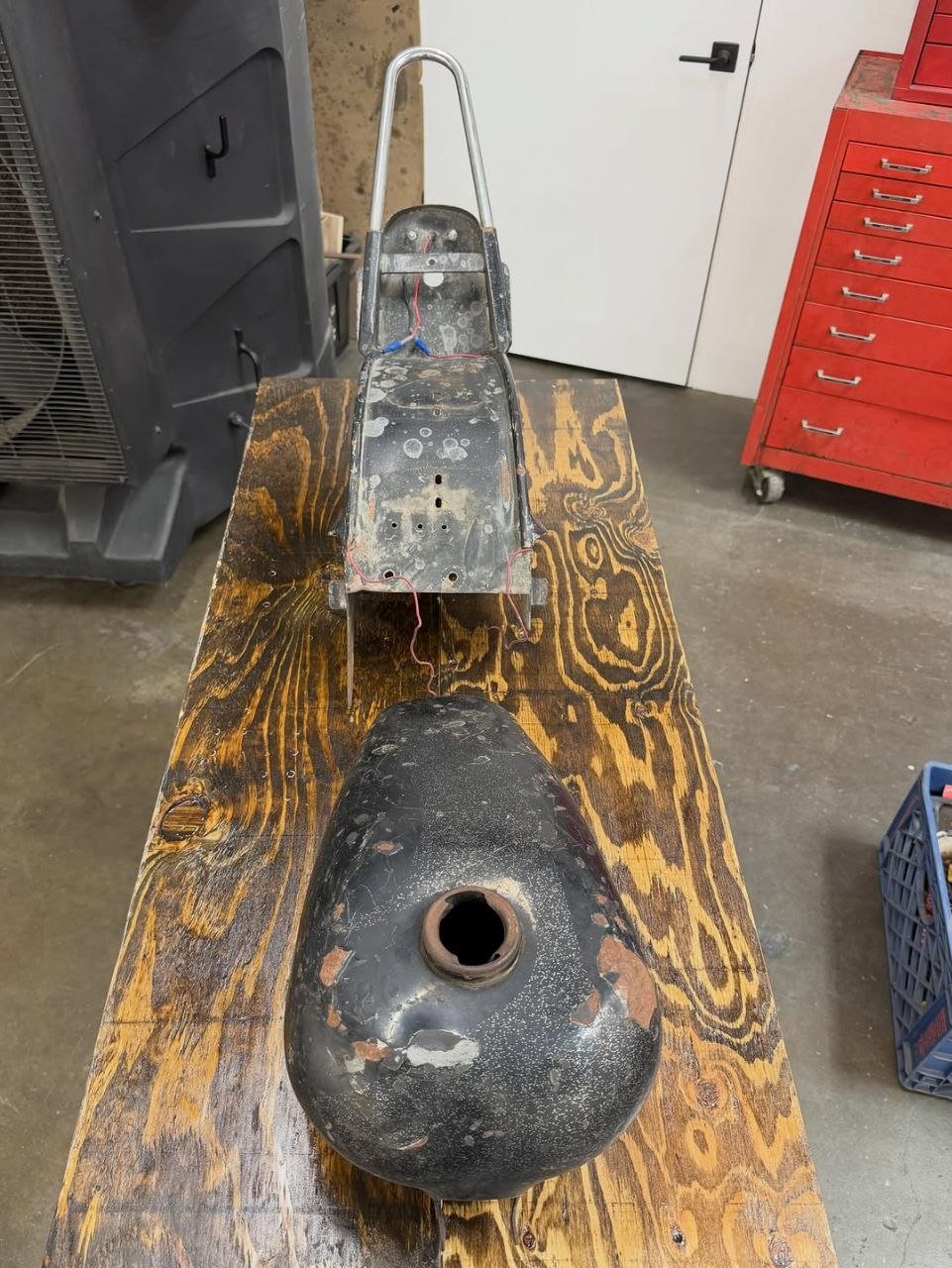 Original Crazy Frank Fender And Sportster Tank Set - Image 7