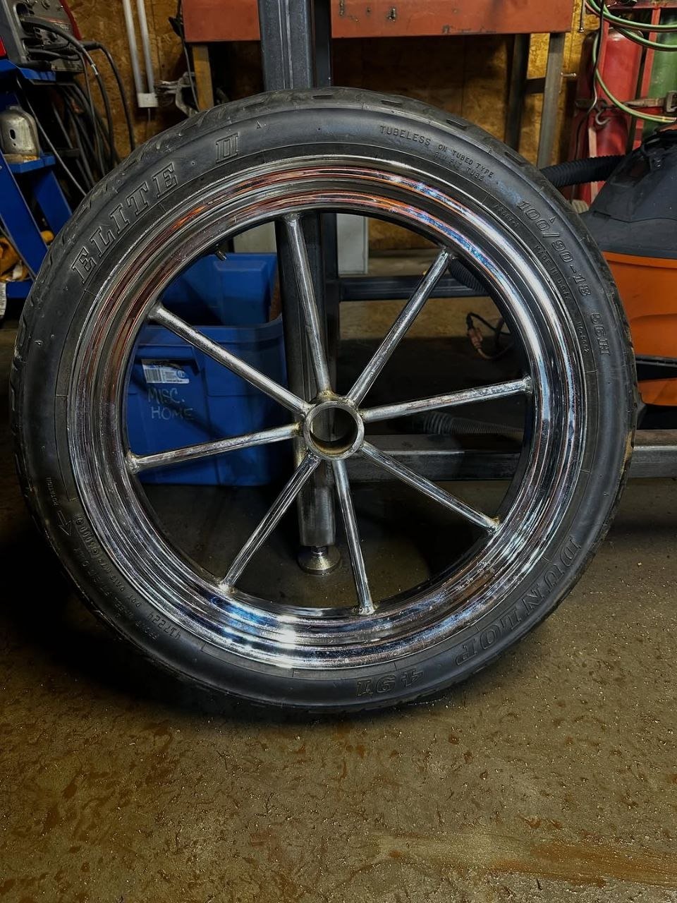 18 Inch Hallcraft Challenger Invader Wheel - Image 7