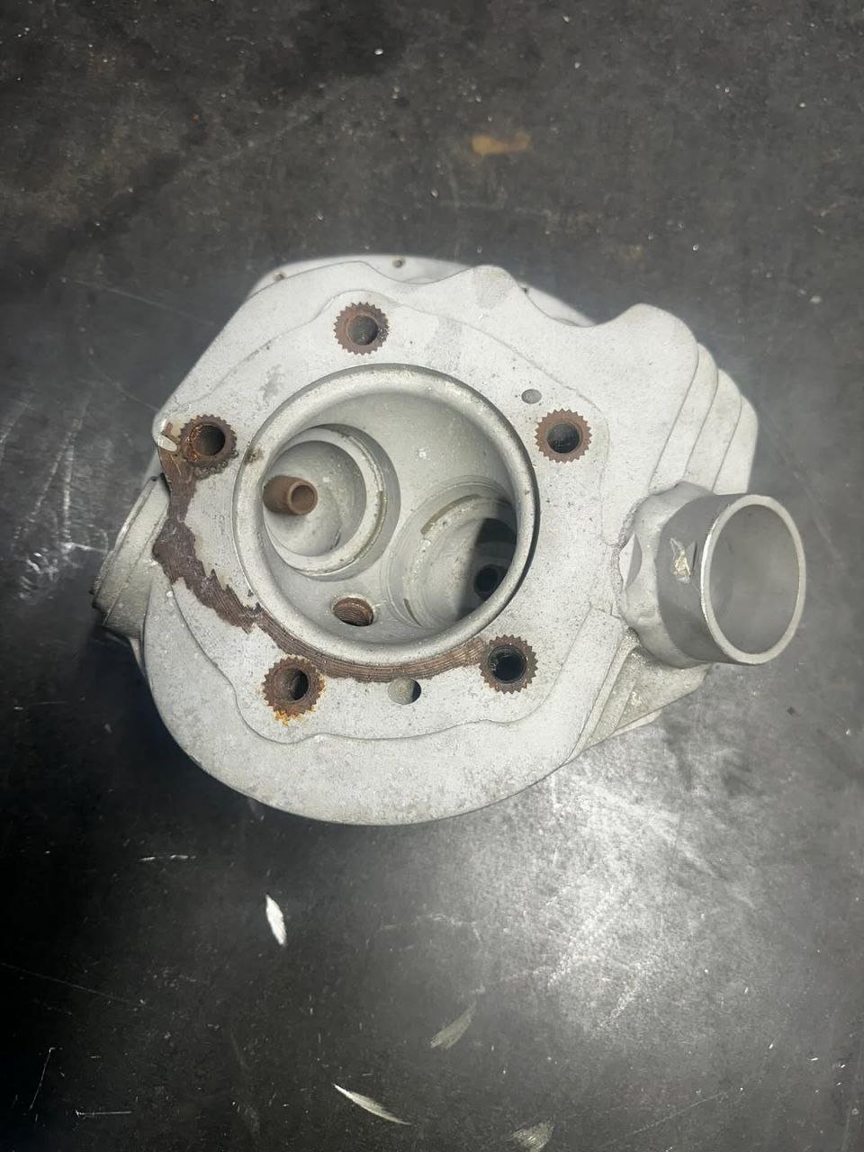 1956 Harley-Davidson Panhead Front Cylinder Head - Image 6