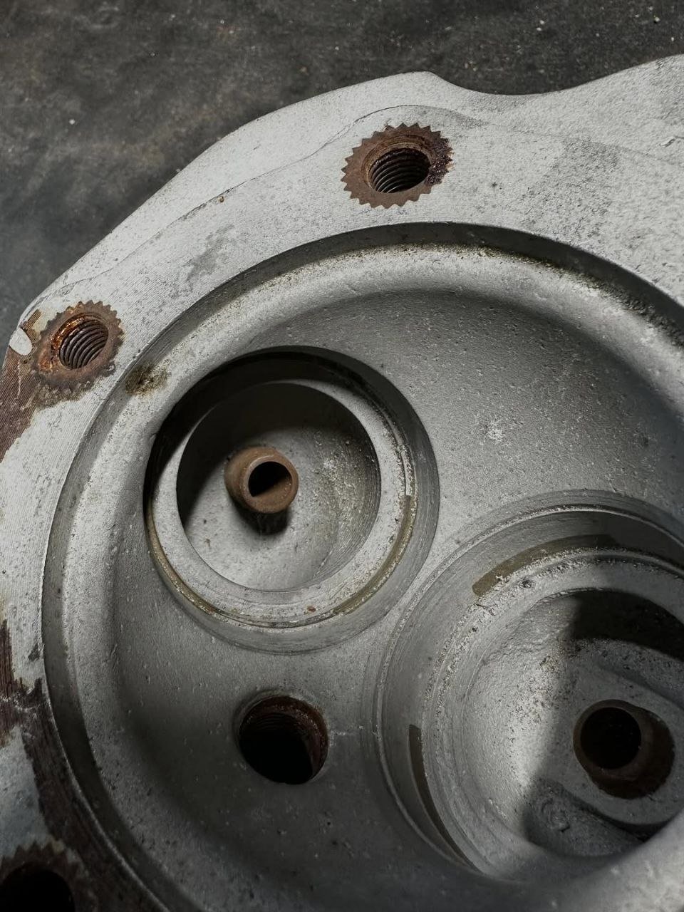 1956 Harley-Davidson Panhead Front Cylinder Head - Image 7