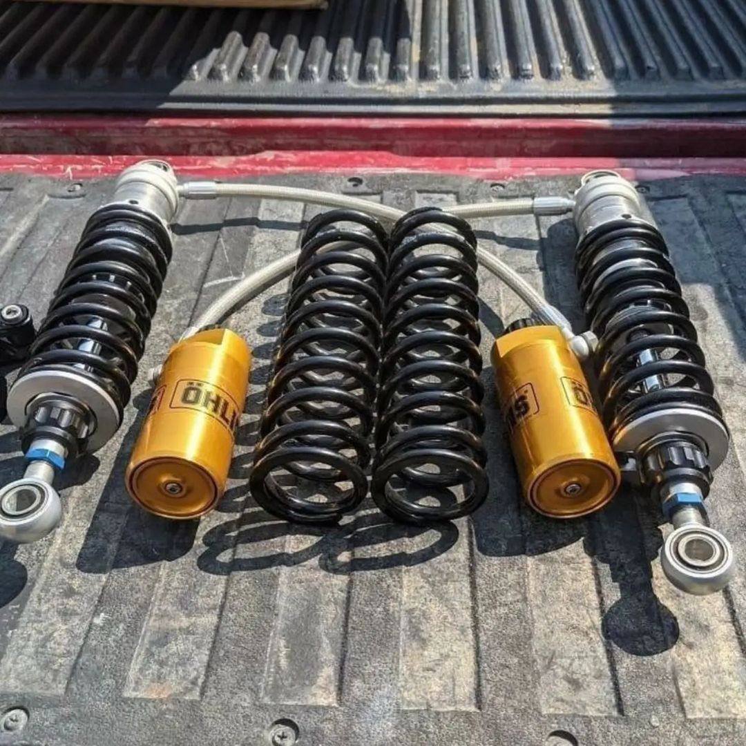 Ohlins 044 Rear Shocks With Reservoir Brackets - Image 2
