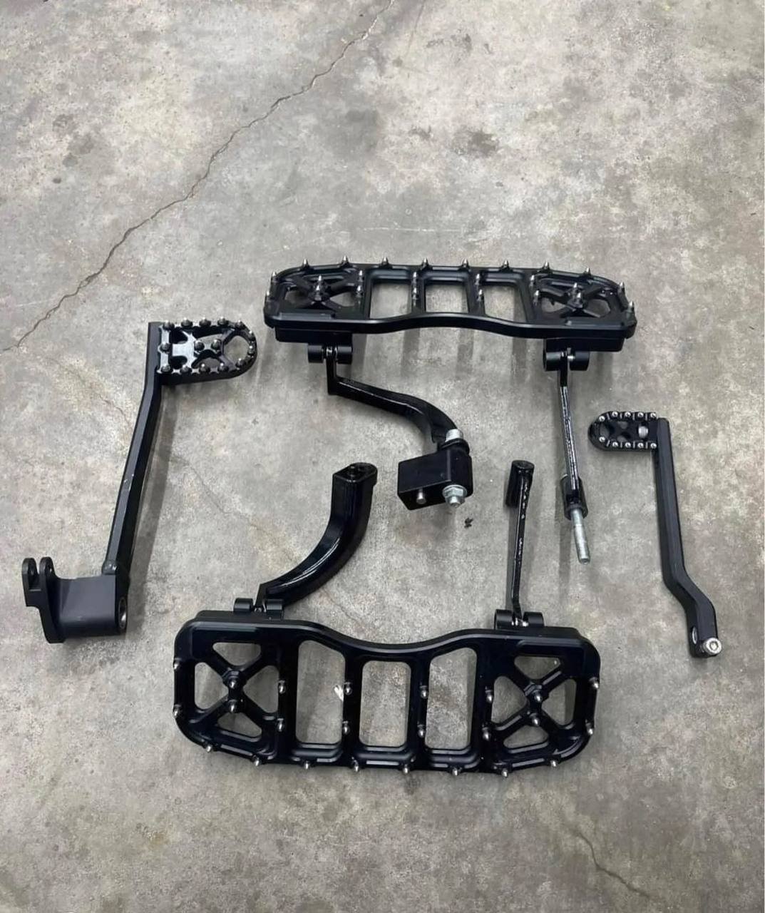 Flo Floorboards And Brake Shifter Arms For Harley-Davidson