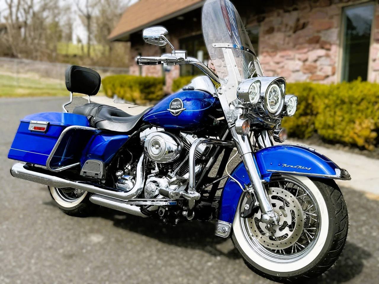 2009 Harley-Davidson Road King FLHRC One Owner Chromed Out Low Miles - Image 9