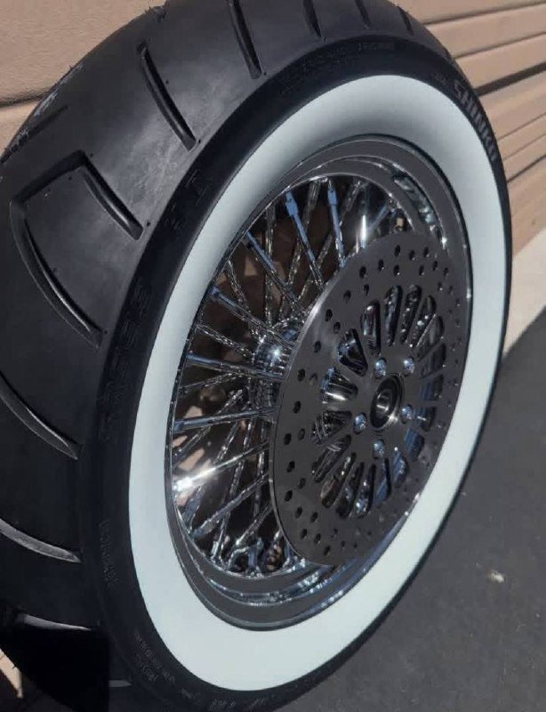 Harley-Davidson Rims With White Wall Tires - Image 6