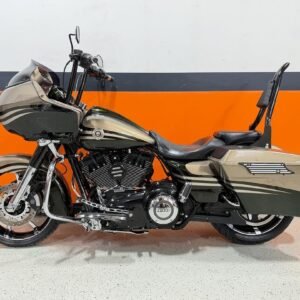 2013 Harley-Davidson CVO Road Glide Custom FLTRXSE2 110