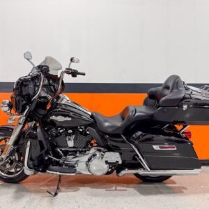 2018 Harley-Davidson Ultra Limited FLHTK Milwaukee Eight Custom Touring