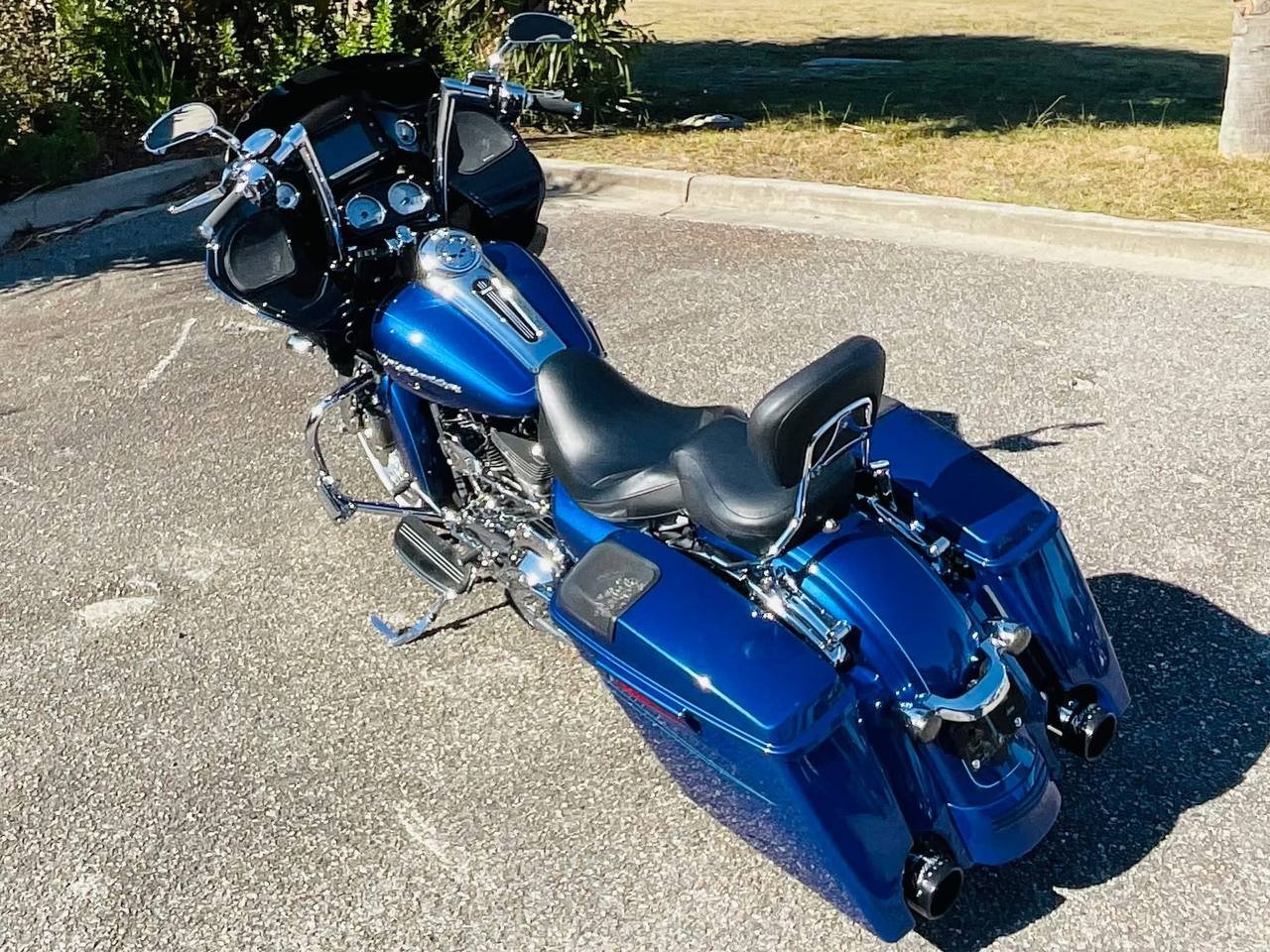 2015 Harley-Davidson Road Glide Special Low Miles Custom Bagger - Image 9
