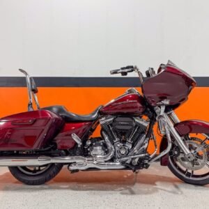 2015 Harley-Davidson Road Glide FLTRX Vance And Hines Power Duals
