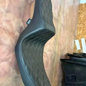 Drag Specialties diamond pleated seat for Harley-Davidson Dyna and Street Bob motorcycles