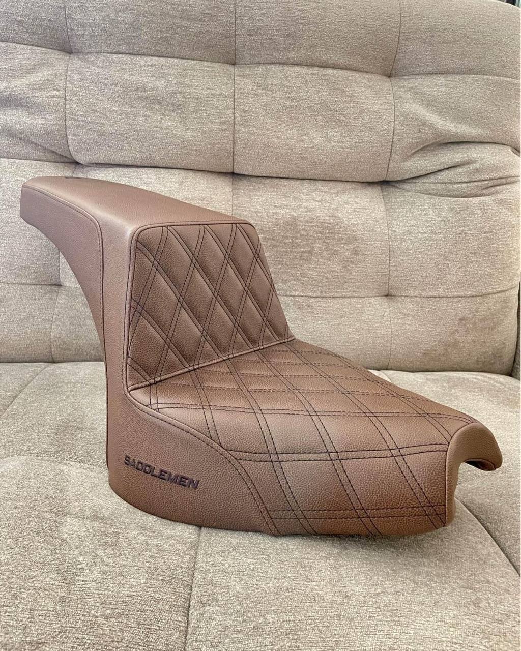 Saddlemen Seat with Passenger Backrest Pad for 2022-2023 Harley-Davidson Models - Image 4