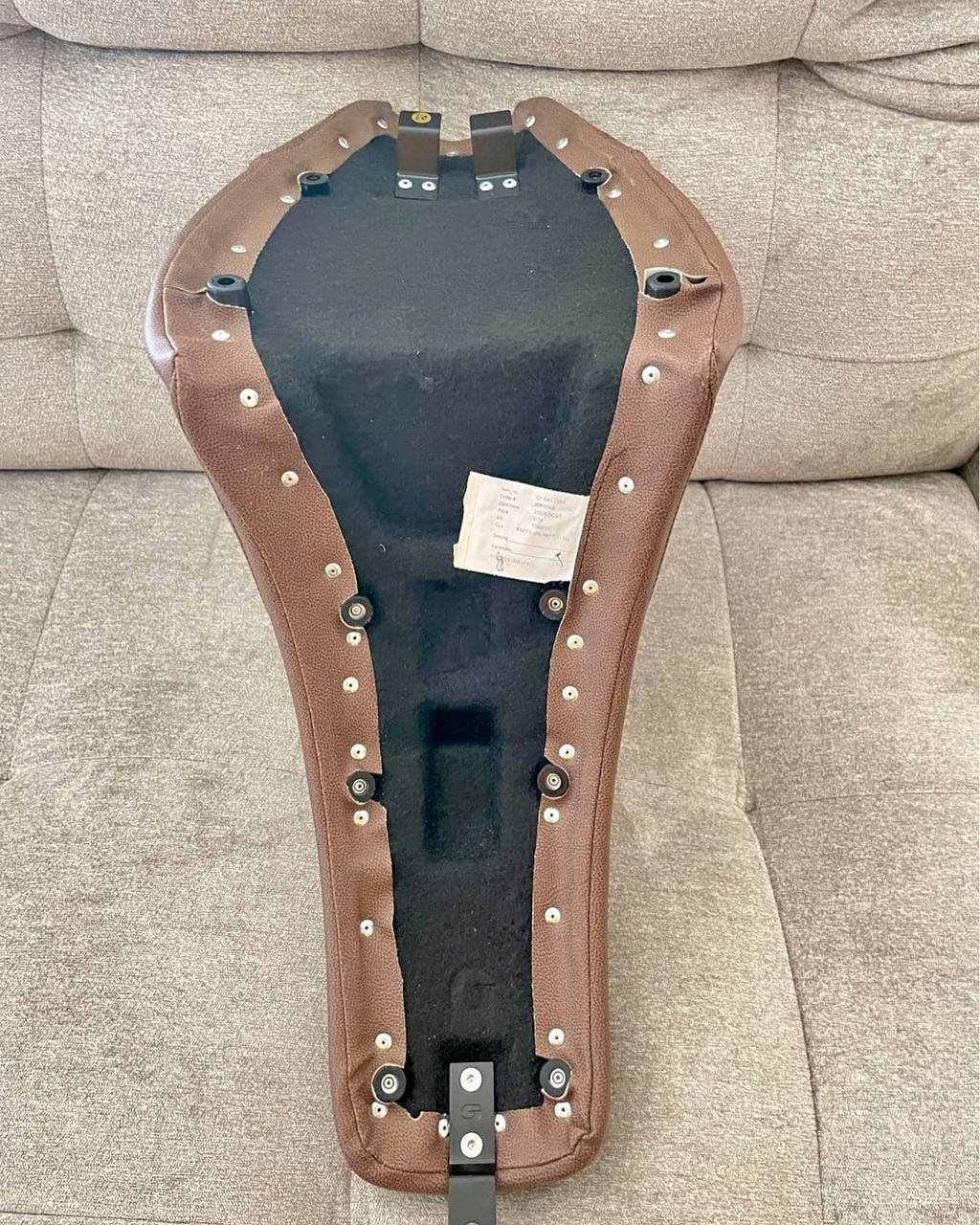 Saddlemen Seat with Passenger Backrest Pad for 2022-2023 Harley-Davidson Models - Image 3