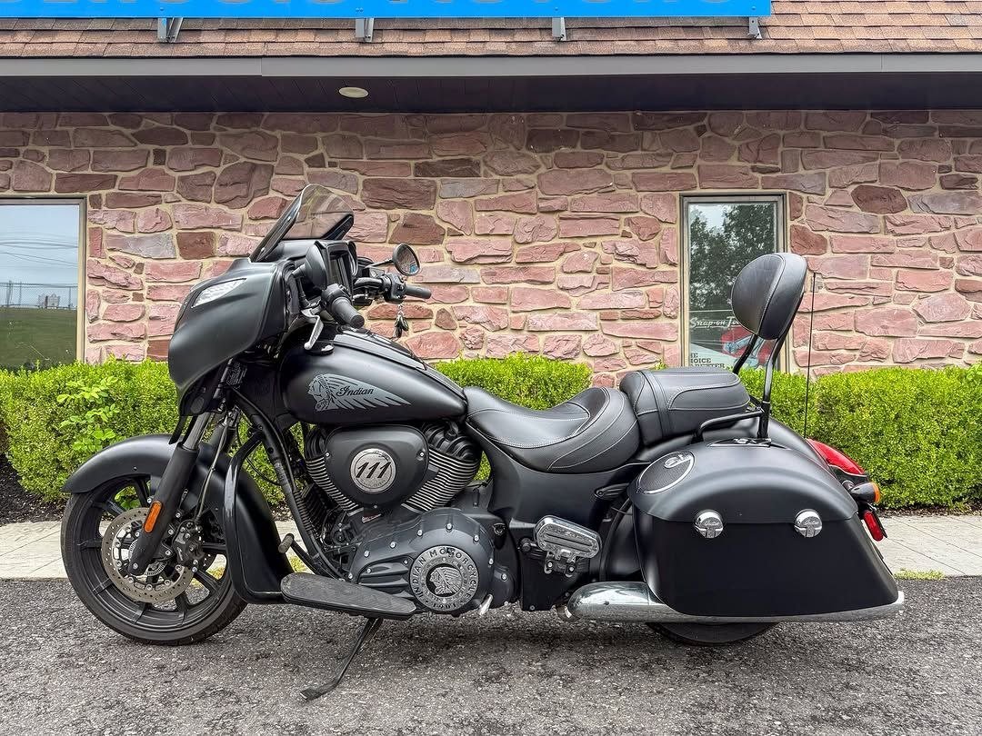 2018 Indian Motorcycle Chieftain Dark Horse – One Owner – Only 1,890 Miles - Image 7