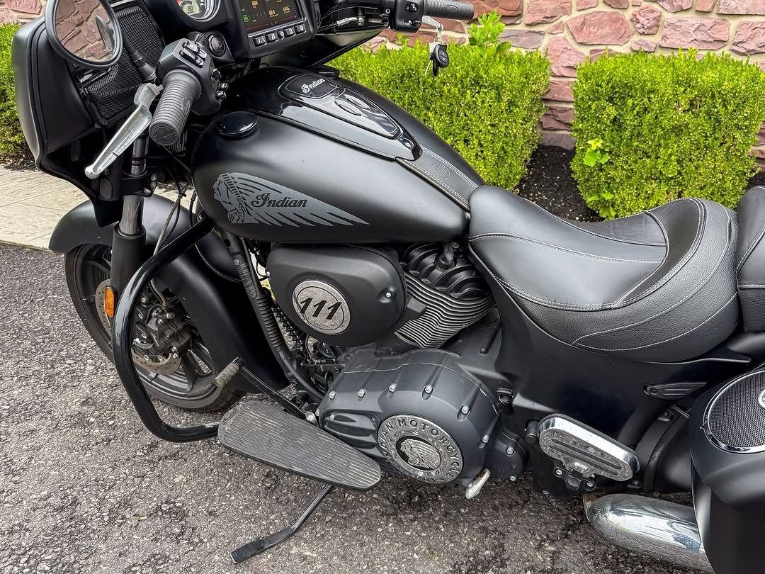 2018 Indian Motorcycle Chieftain Dark Horse – One Owner – Only 1,890 Miles - Image 4