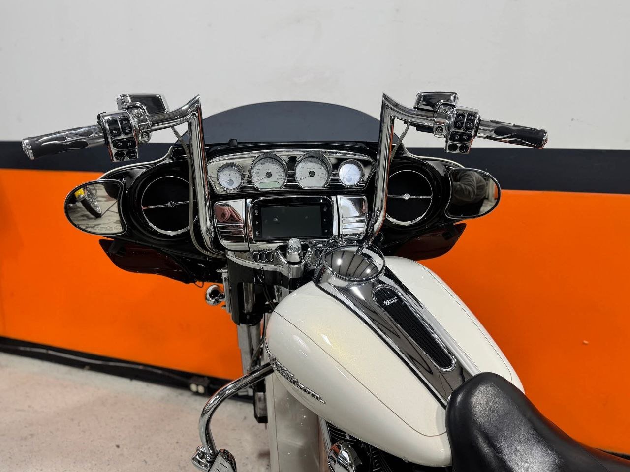 2015 Harley-Davidson Street Glide Special FLHXS - Image 3