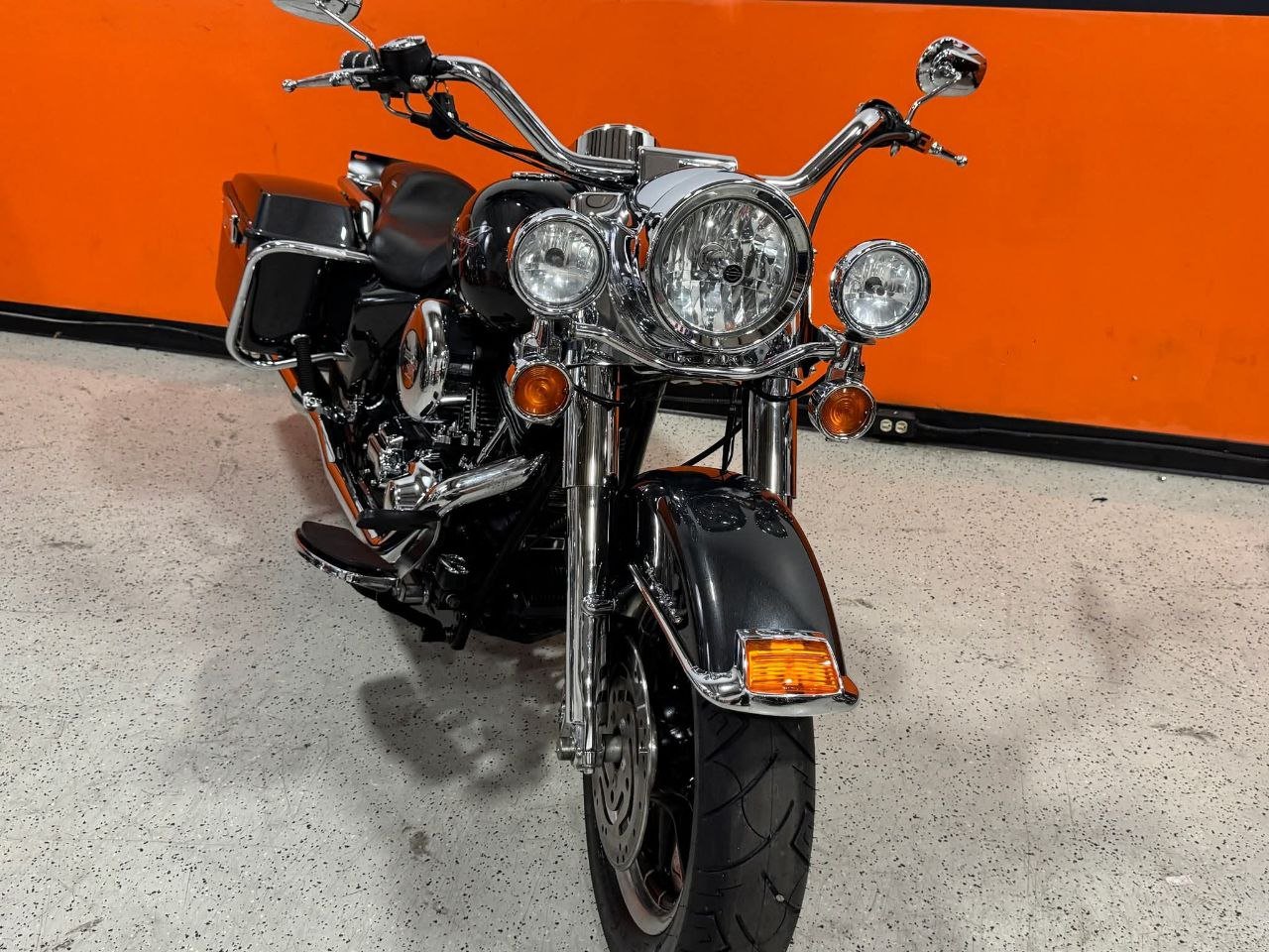 2006 Harley-Davidson Road King FLHRI - Image 8