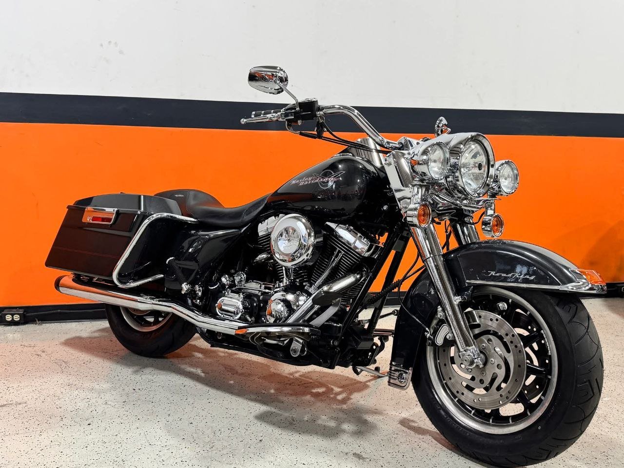 2006 Harley-Davidson Road King FLHRI - Image 6