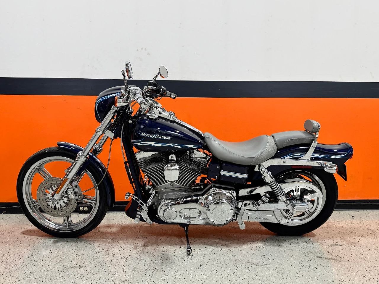 2002 Harley-Davidson CVO Dyna Wide Glide FXDWG3 Switchblade motorcycle