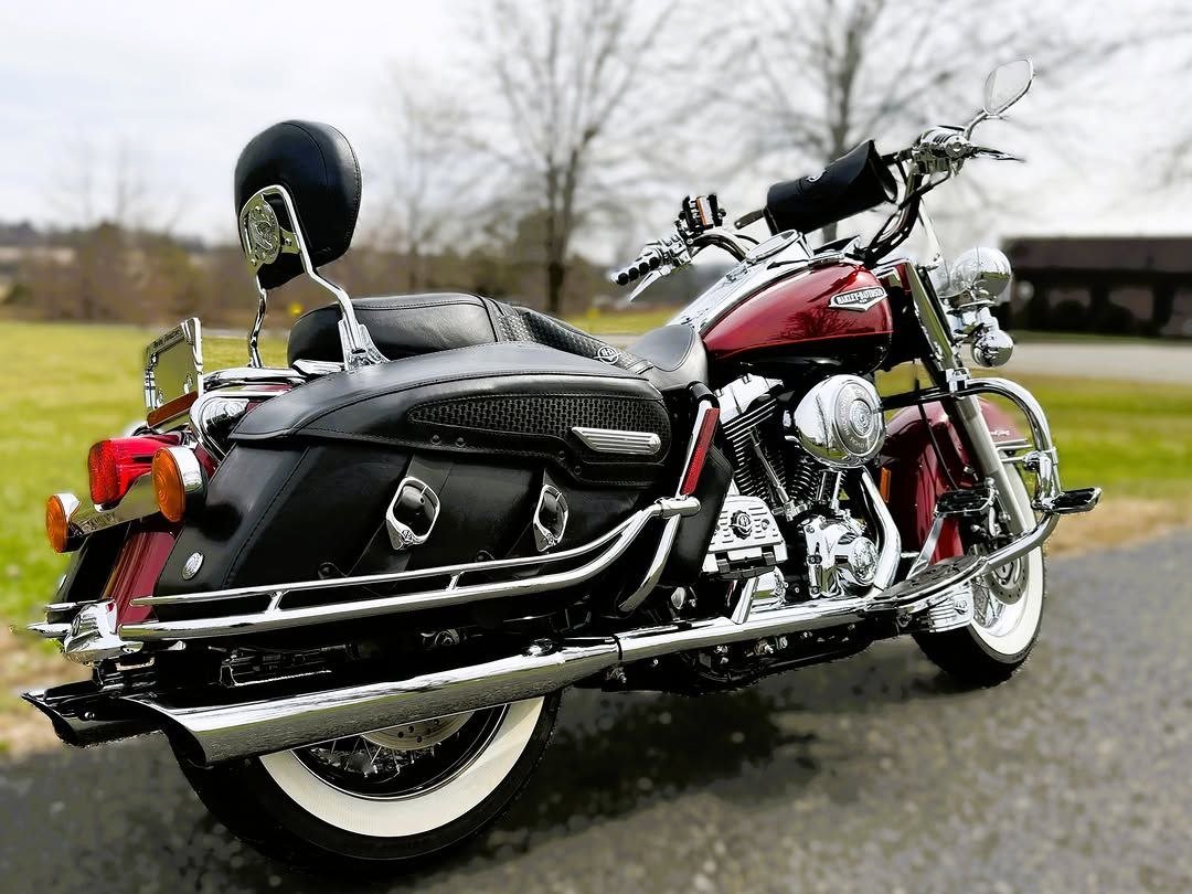 2006 Harley-Davidson Road King Classic FLHRCI, Many Extras, 9K Miles, One-Owner! - Image 6