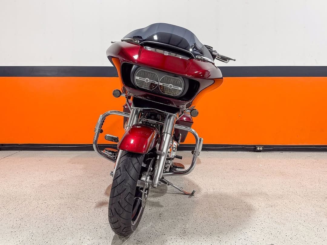 2015 Harley-Davidson Road Glide FLTRX - Image 10