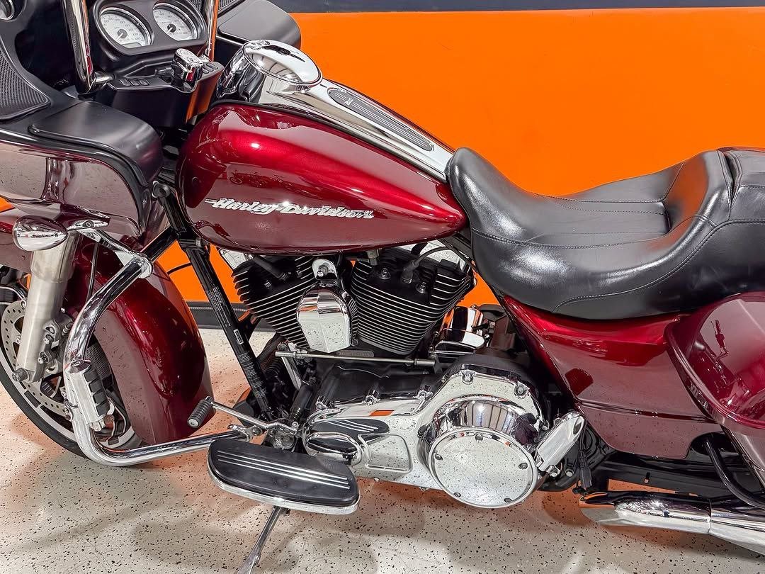 2015 Harley-Davidson Road Glide FLTRX - Image 3
