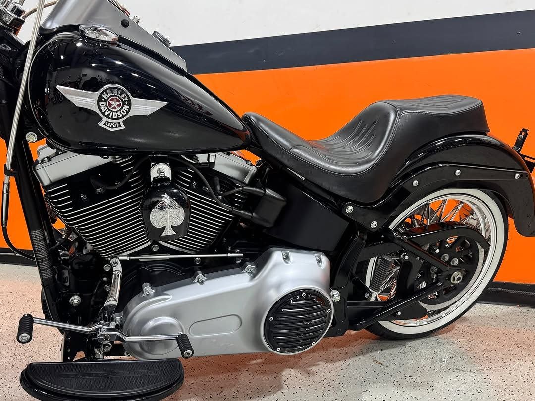 2010 Harley-Davidson Softail Fat Boy Lo FLSTFB - Image 7