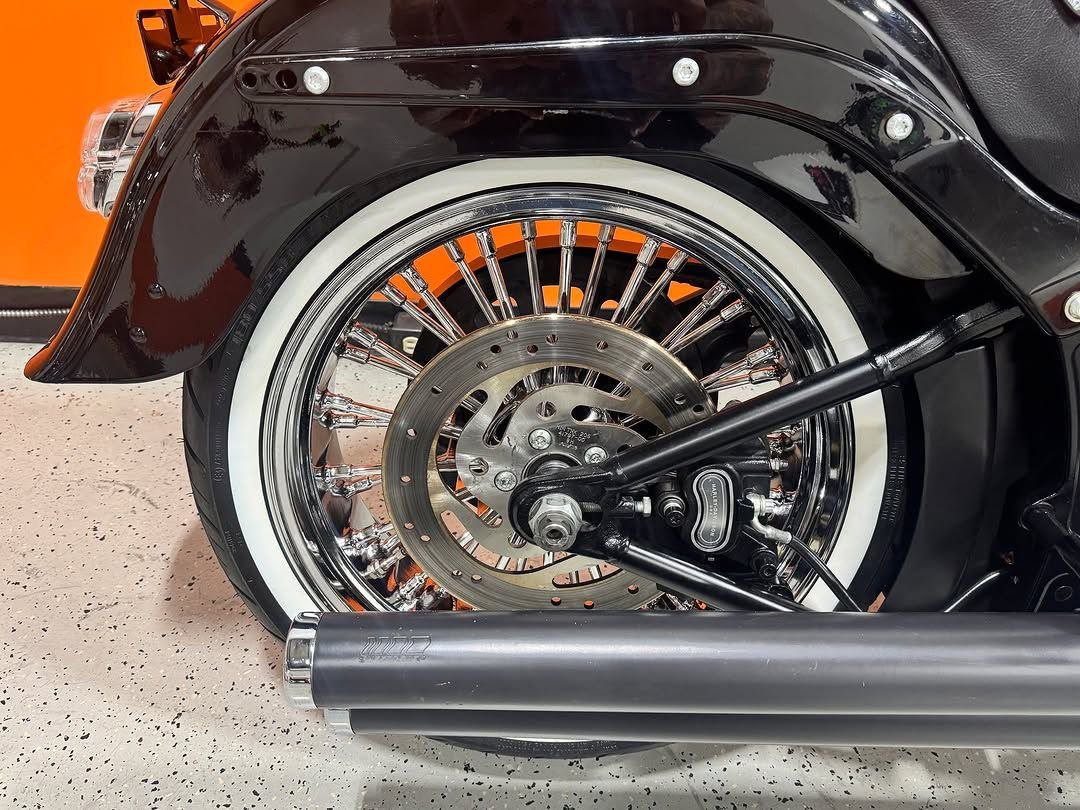 2010 Harley-Davidson Fat Boy Lo FLSTFB custom motorcycle