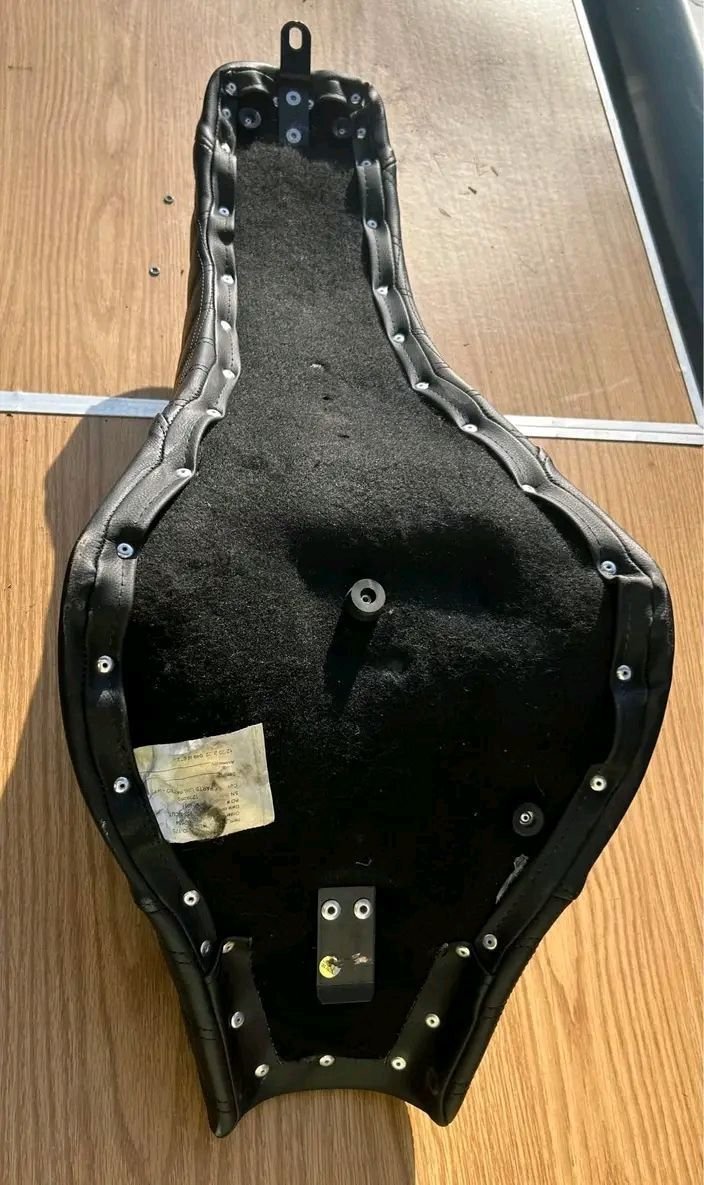 Saddlemen Seat for Harley-Davidson FXBBS, FXST & Softail Models - Image 5