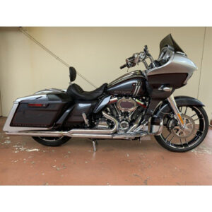 D&D Billet Cat 2-Into-1 Chrome performance exhaust system designed for 2017–2025 Harley-Davidson Touring models, delivering improved power, torque, and an aggressive exhaust sound.
